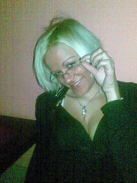 Public Photo of sexy_blondy