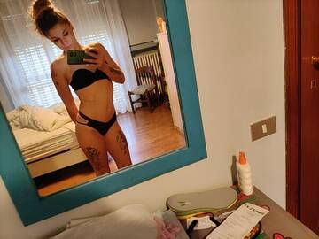 Public Photo of Thedarksideofthecat