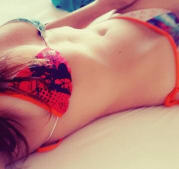 Public Photo of viktoria