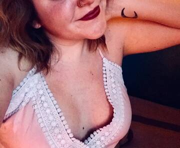 Public Photo of LadyIce