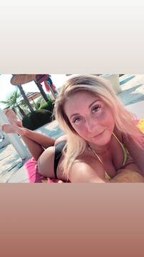 Public Photo of Carol--