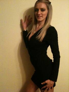 Public Photo of Monella_Vagabonda