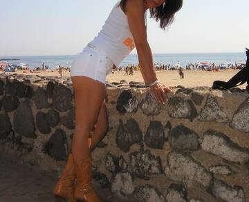 Public Photo of ellemina