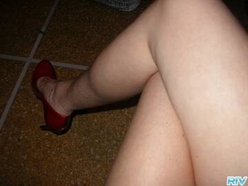 Le mie zampe peLose!!!!!!!!!!!!!!